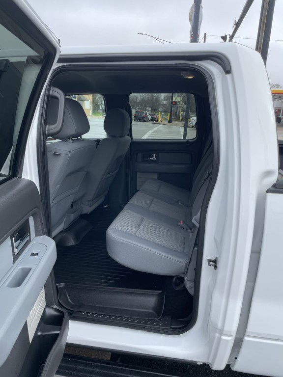 2014 Ford F-150 Image 9