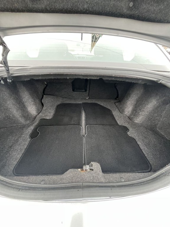 2013 Dodge Avenger Image 13