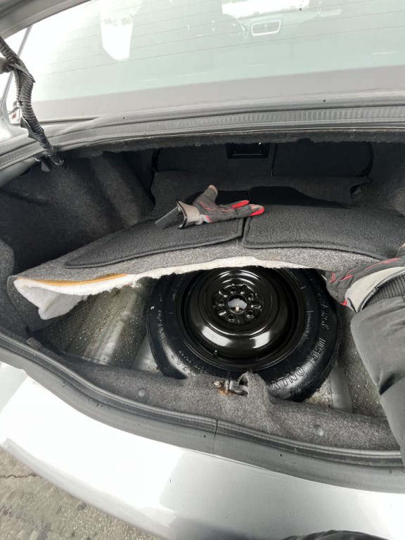 2013 Dodge Avenger Image 14