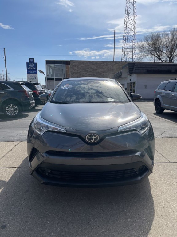 2019 Toyota C-HR Image 1