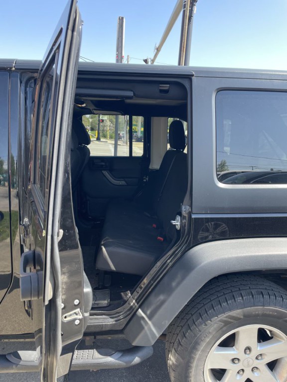 2017 Jeep Wrangler Unlimited Image 9