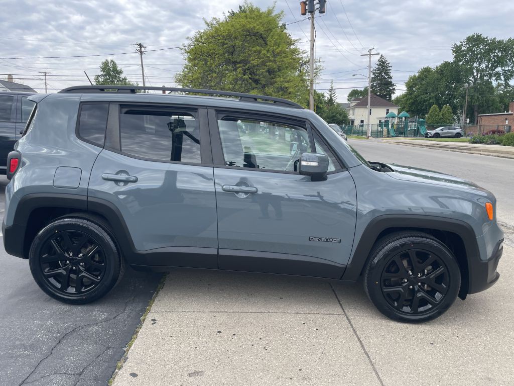 2017 Jeep Renegade Image 3