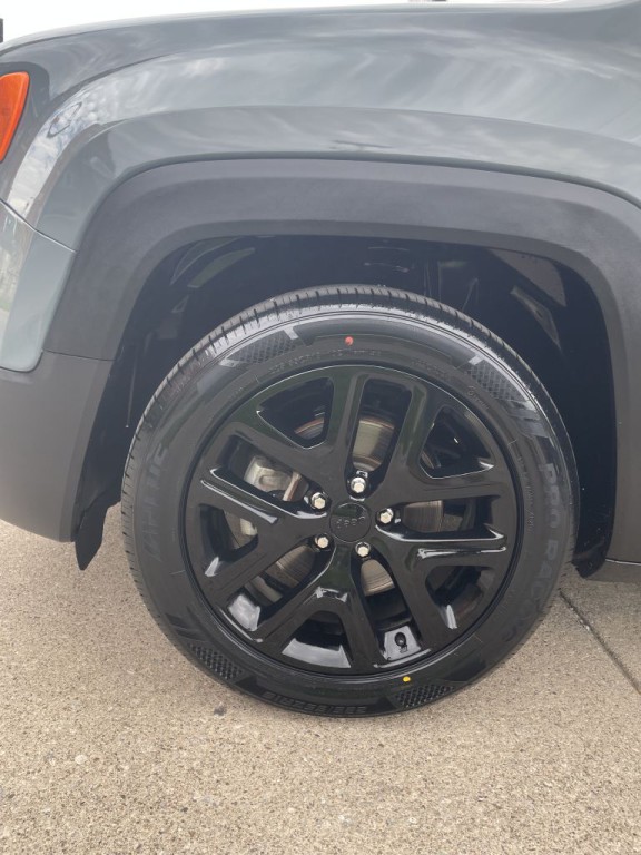 2017 Jeep Renegade Image 5