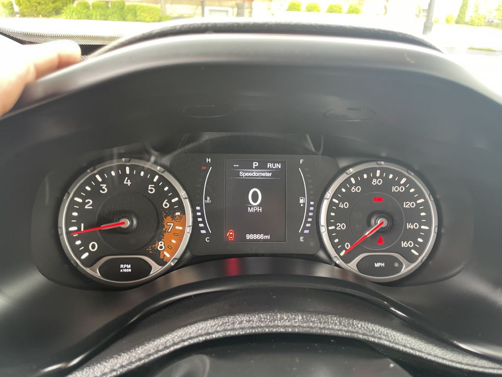 2017 Jeep Renegade Image 8
