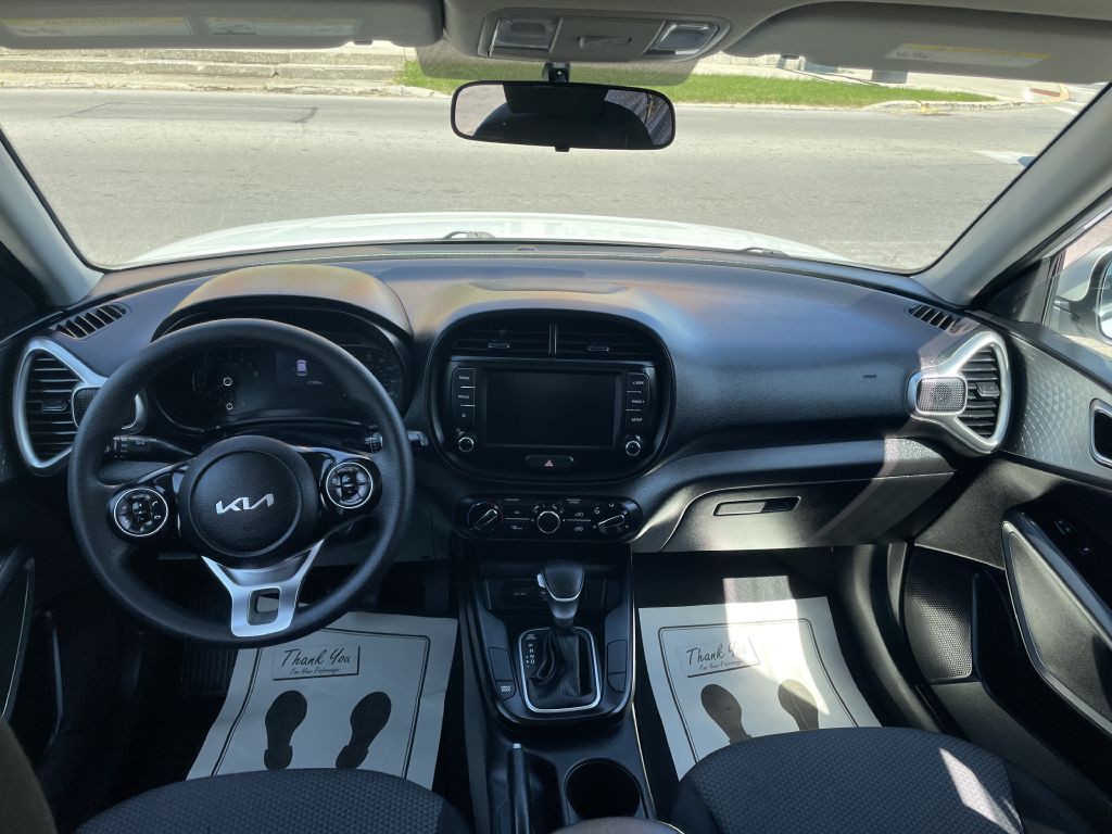 2022 Kia Soul Image 10