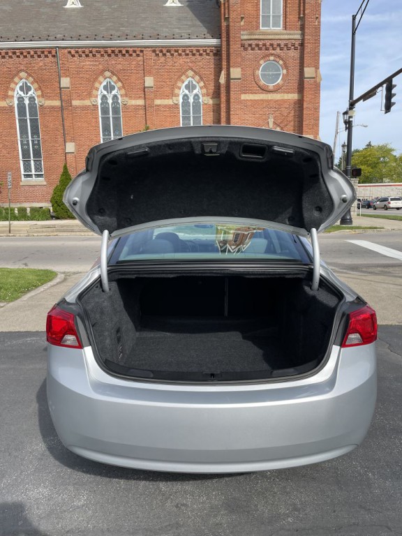 2015 Chevrolet Impala Image 12