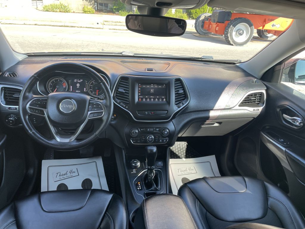 2020 Jeep Cherokee Image 10