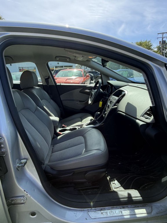2016 Buick Verano Image 6