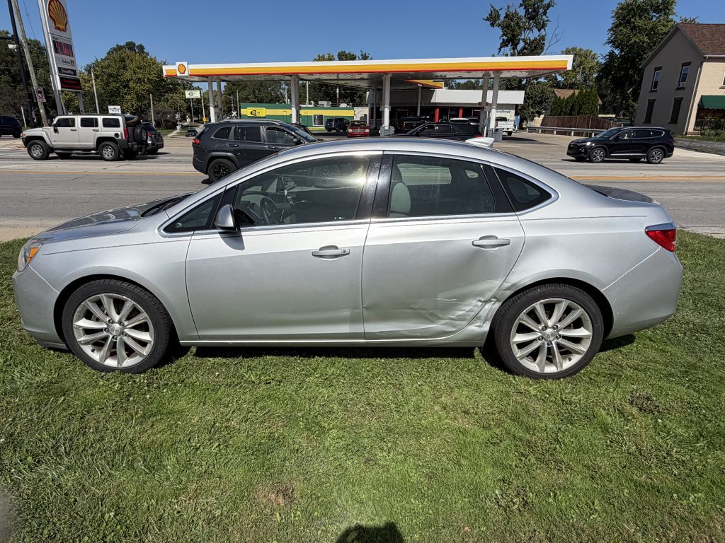 2016 Buick Verano Image 2