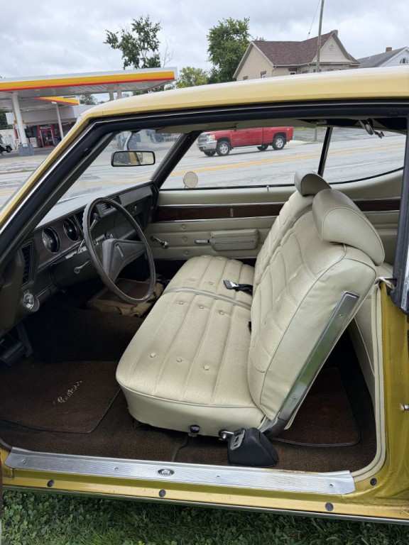 1972 Oldsmobile Cutlass Image 6