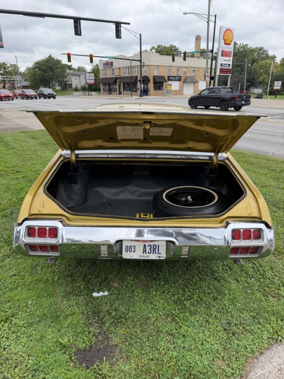 1972 Oldsmobile Cutlass Image 11