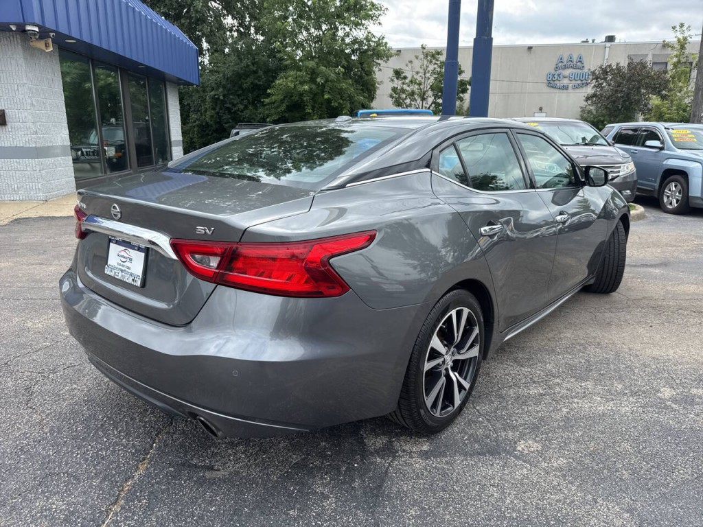 2017 Nissan Maxima Image 5