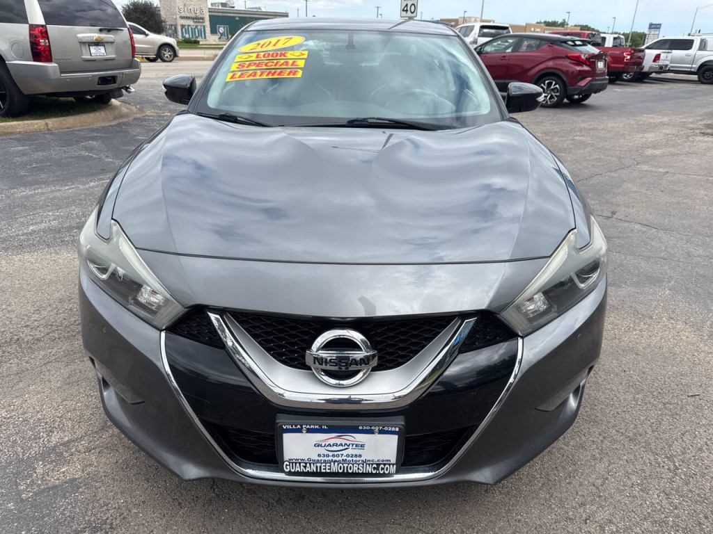 2017 Nissan Maxima Image 8