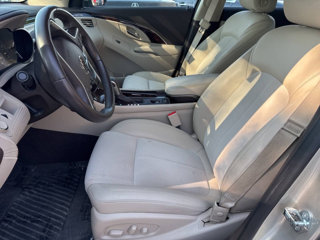 2016 Buick LaCrosse Image 23