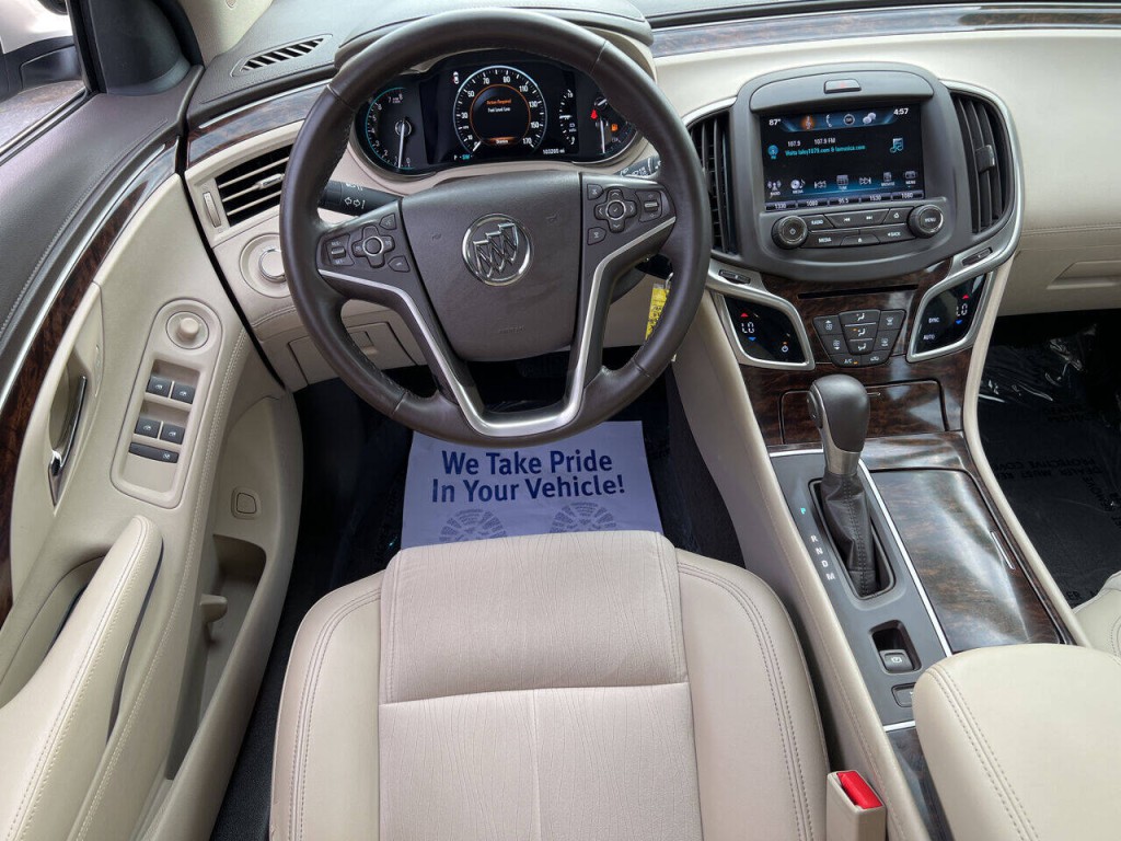 2016 Buick LaCrosse Image 24