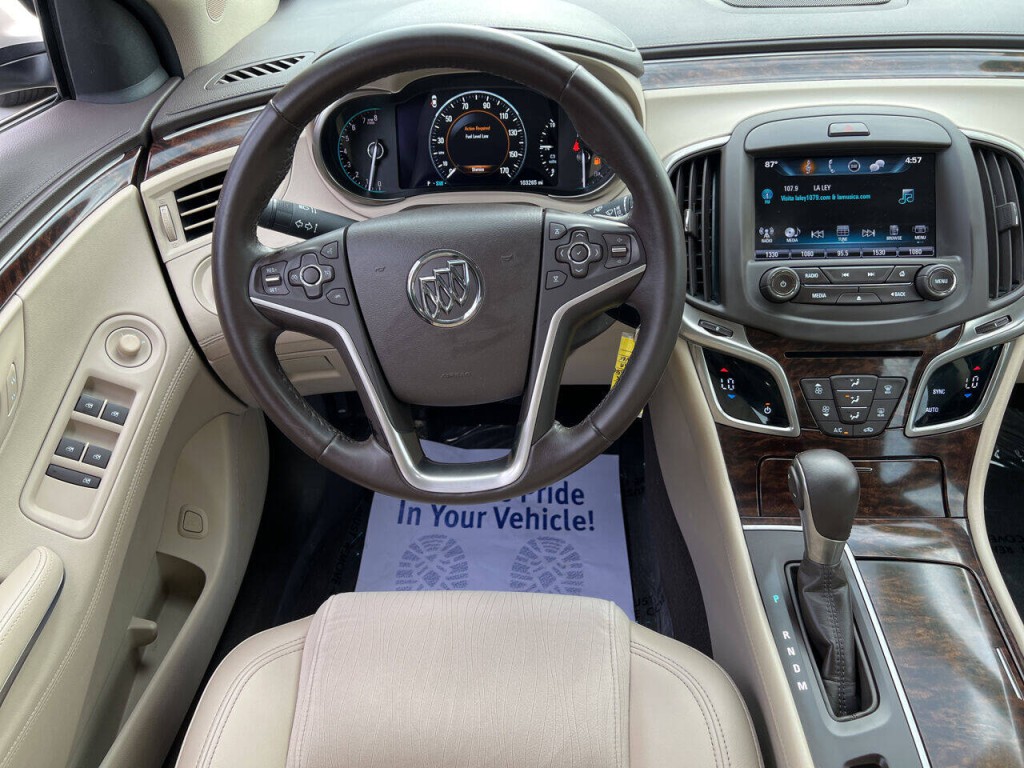 2016 Buick LaCrosse Image 25