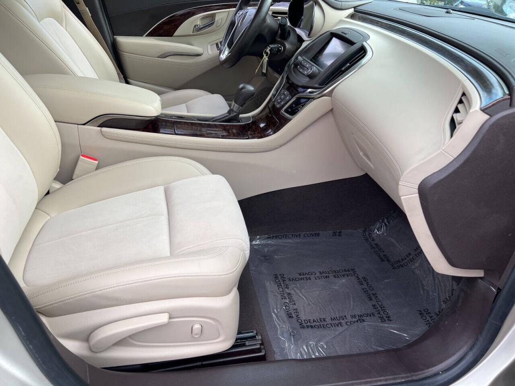 2016 Buick LaCrosse Image 34
