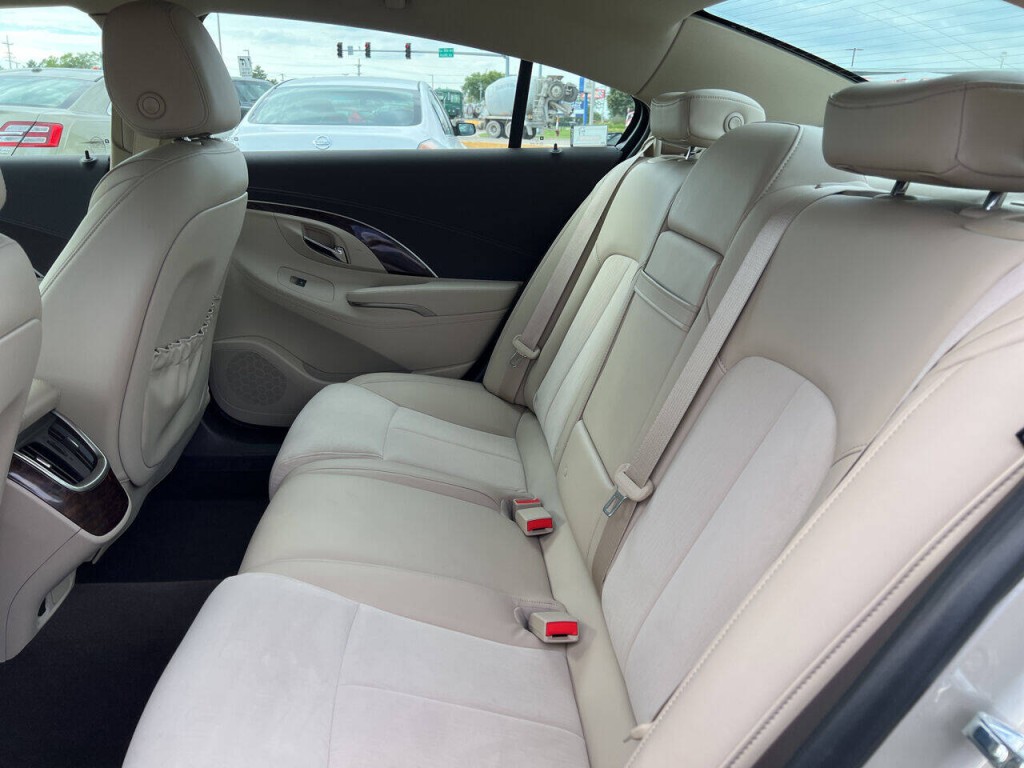 2016 Buick LaCrosse Image 42