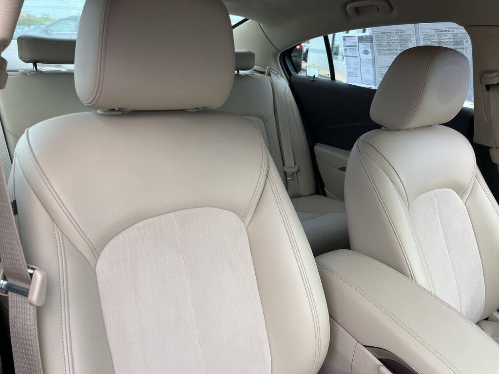 2016 Buick LaCrosse Image 43
