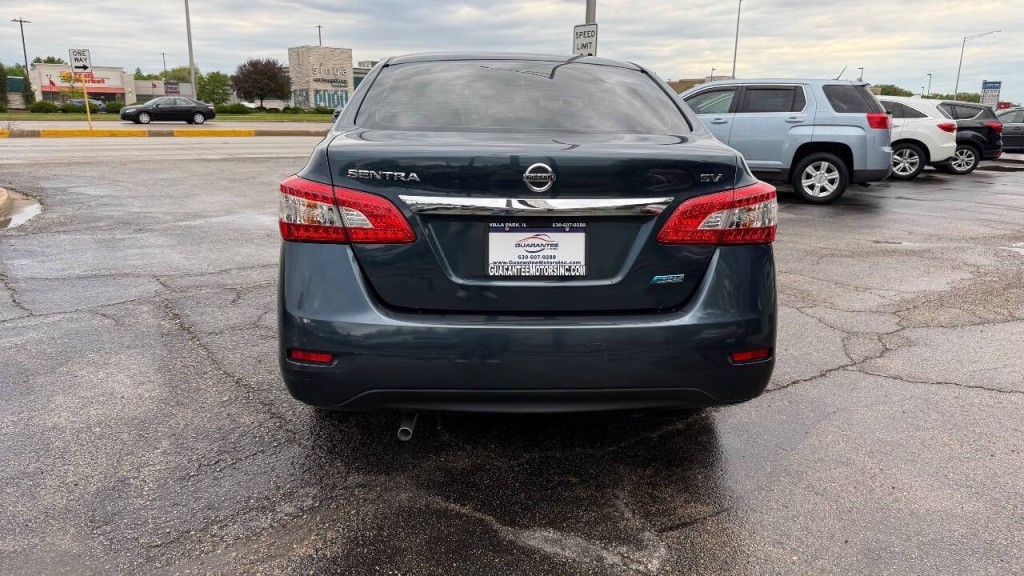 2014 Nissan Sentra Image 4