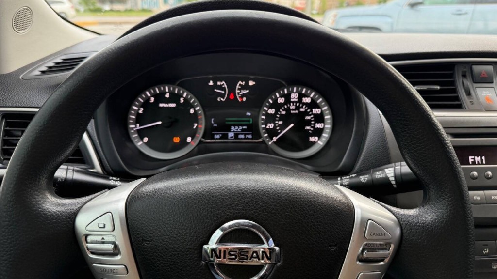 2014 Nissan Sentra Image 11