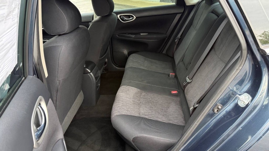 2014 Nissan Sentra Image 15