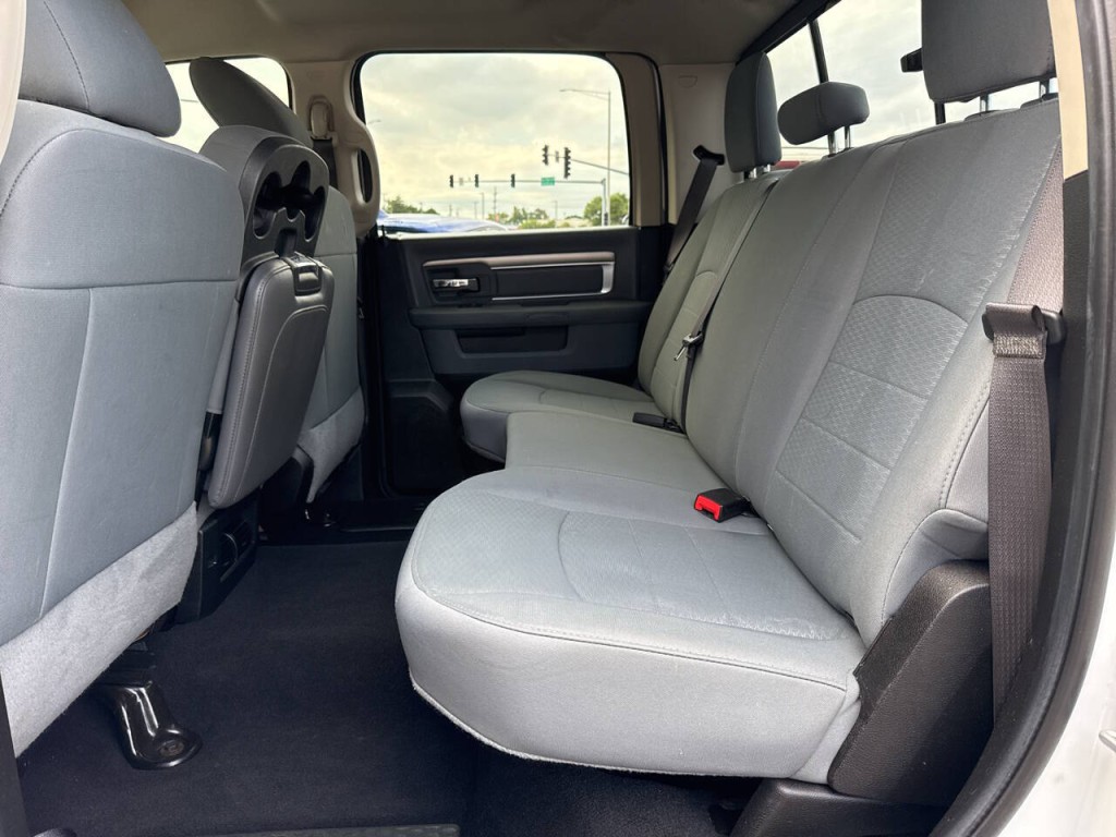 2019 RAM 1500 Image 41