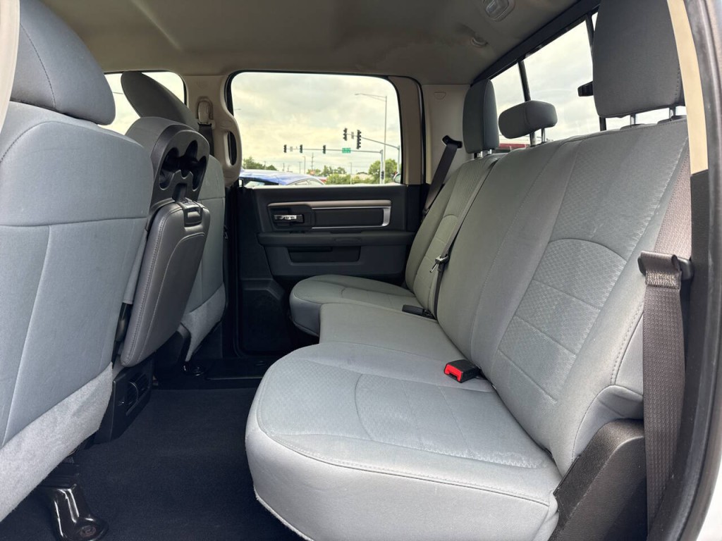 2019 RAM 1500 Image 44