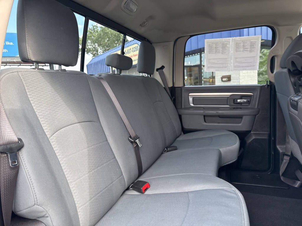 2019 RAM 1500 Image 35