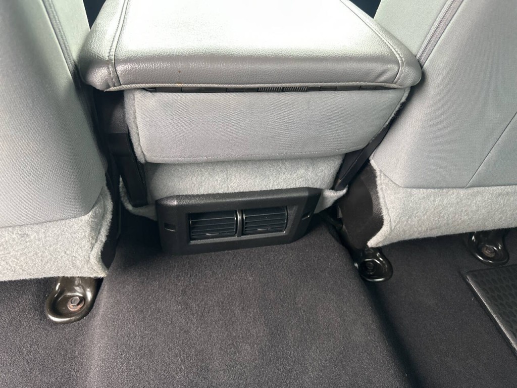 2019 RAM 1500 Image 38