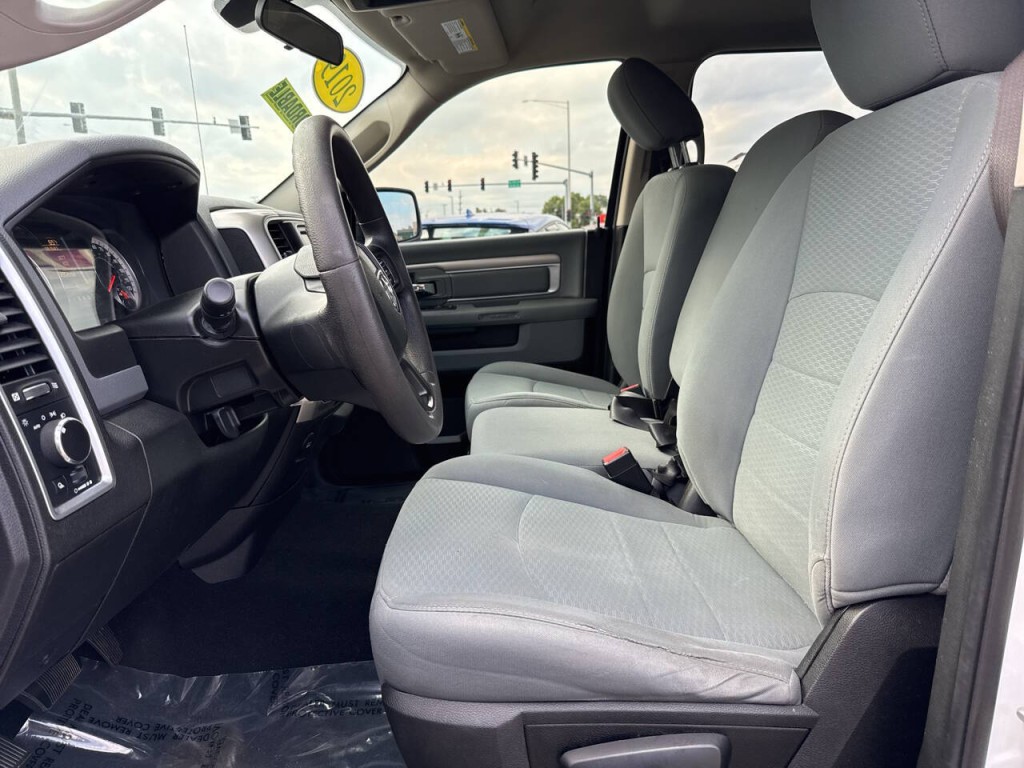 2019 RAM 1500 Image 39