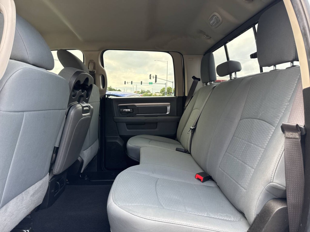 2019 RAM 1500 Image 44