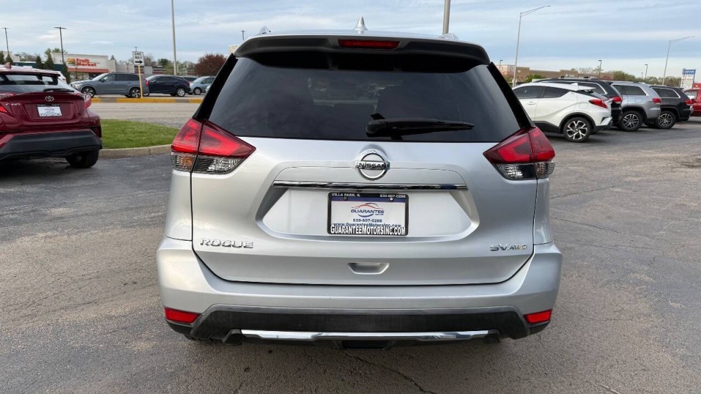 2018 Nissan Rogue Image 5