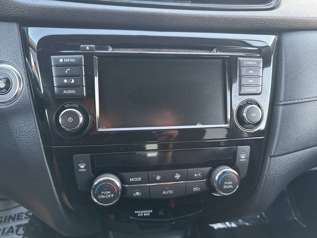 2018 Nissan Rogue Image 20