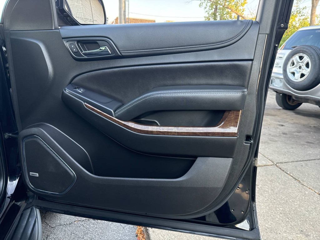 2019 Chevrolet Tahoe Image 11