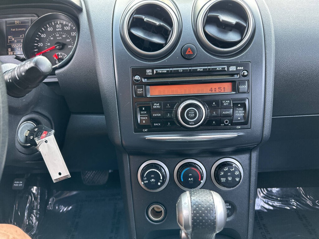 2013 Nissan Rogue Image 22