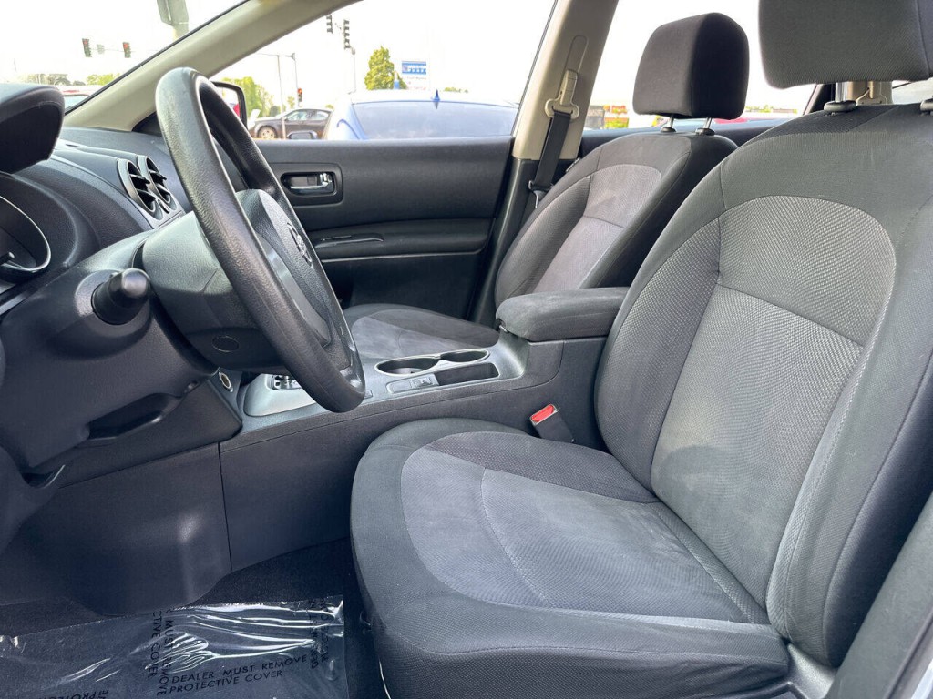 2013 Nissan Rogue Image 29