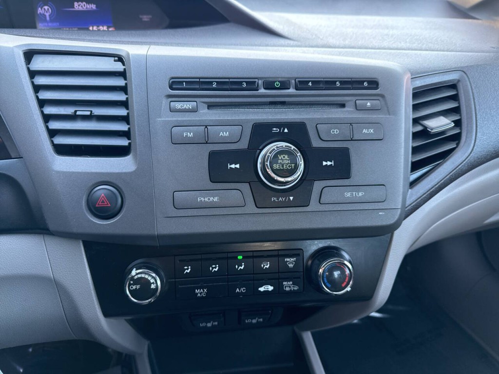 2012 Honda Civic Image 24