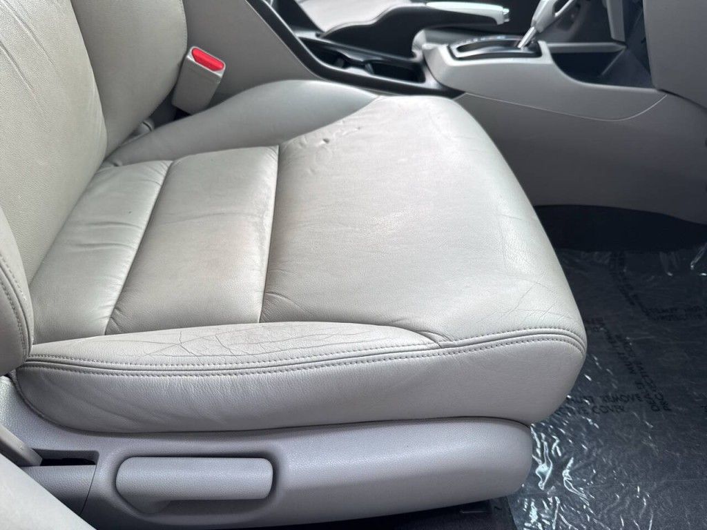 2012 Honda Civic Image 35