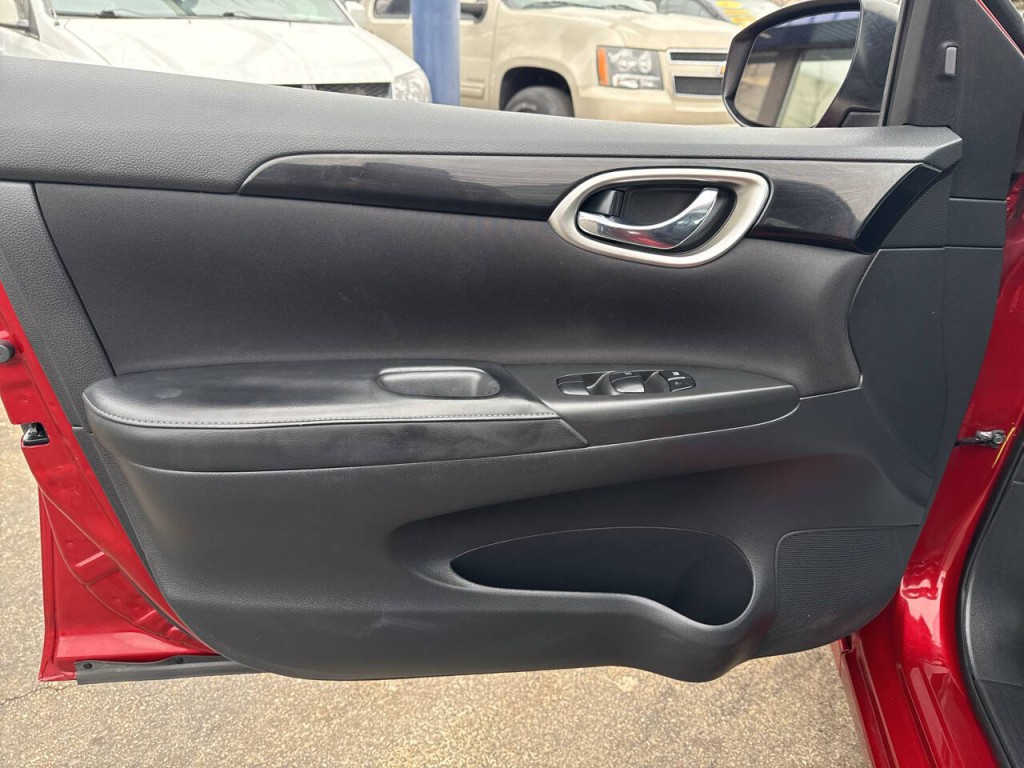 2019 Nissan Sentra Image 12