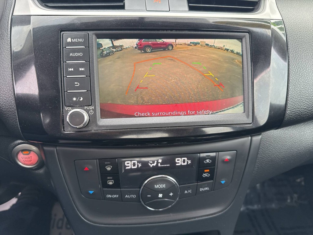 2019 Nissan Sentra Image 18