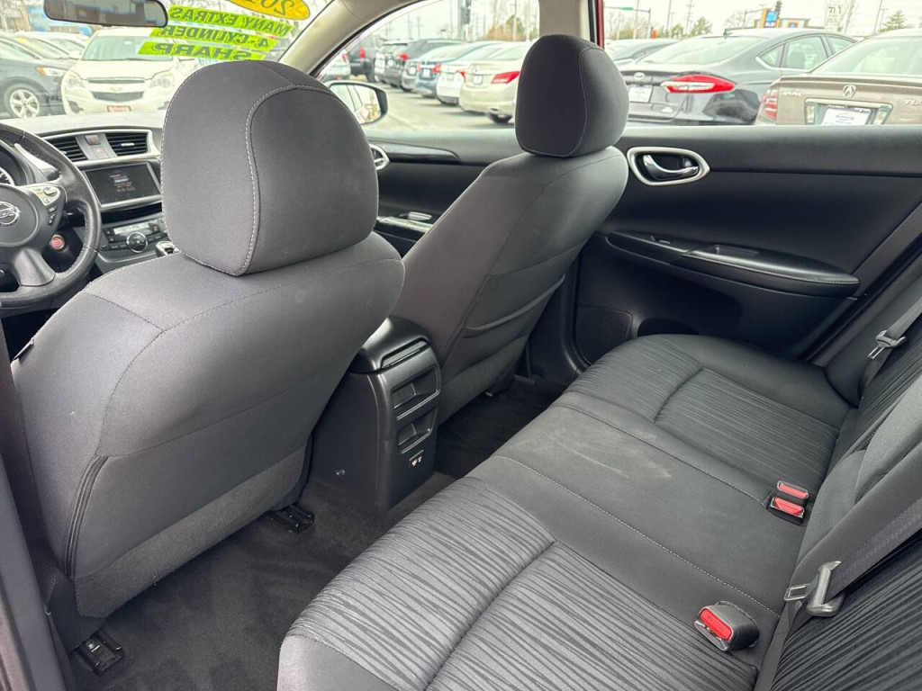 2019 Nissan Sentra Image 34