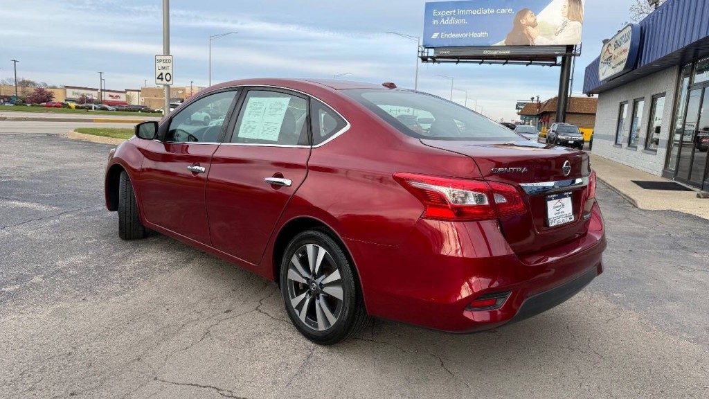 2019 Nissan Sentra Image 2