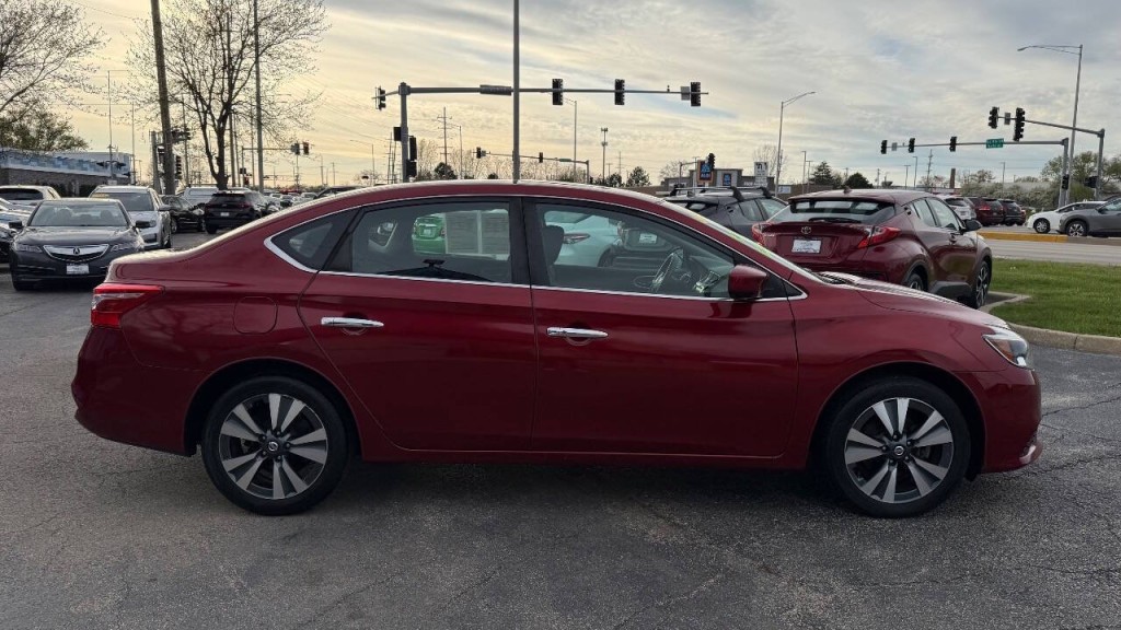 2019 Nissan Sentra Image 6