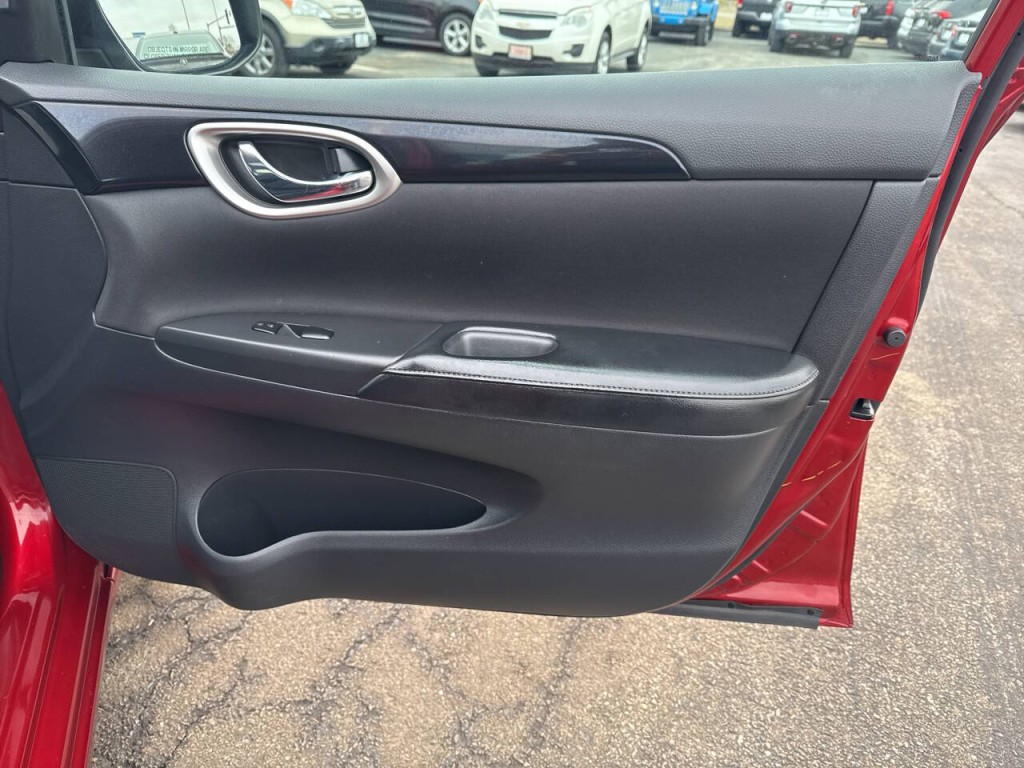 2019 Nissan Sentra Image 11