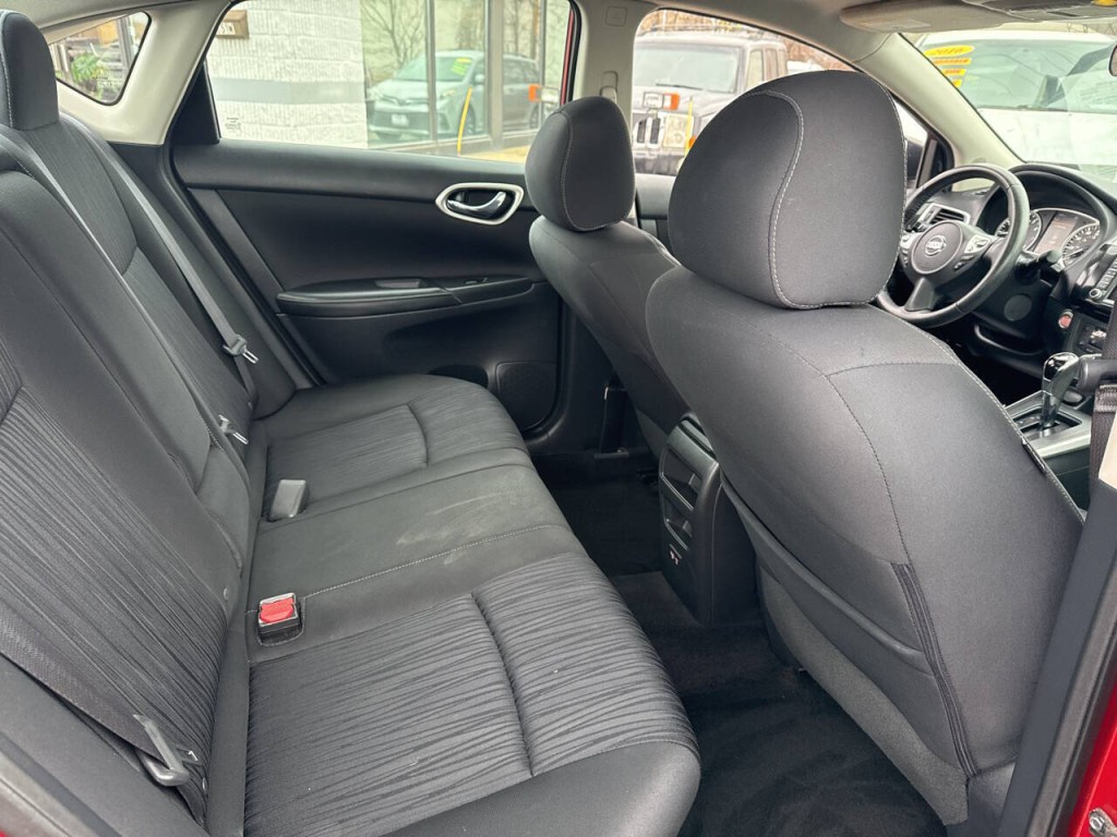 2019 Nissan Sentra Image 33