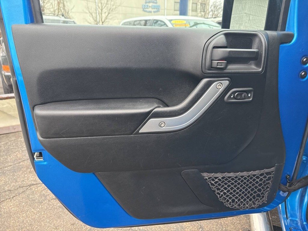 2016 Jeep Wrangler Unlimited Image 14
