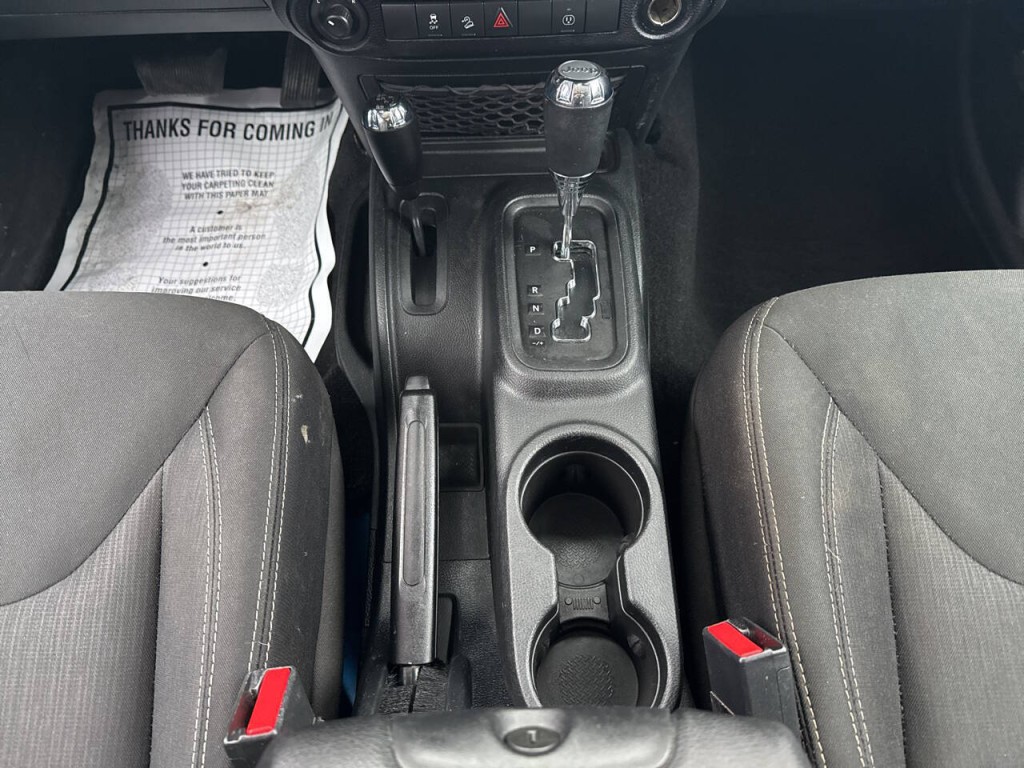 2016 Jeep Wrangler Unlimited Image 27
