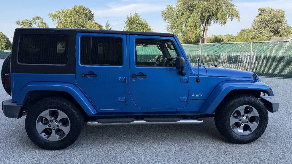 2016 Jeep Wrangler Unlimited Image 8