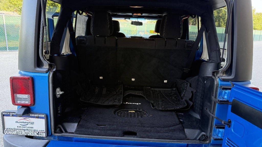 2016 Jeep Wrangler Unlimited Image 20